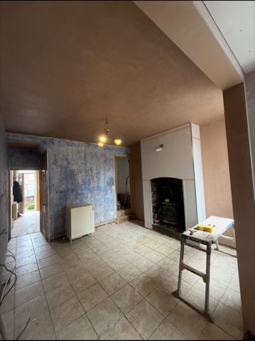 Terraced house, knock-through